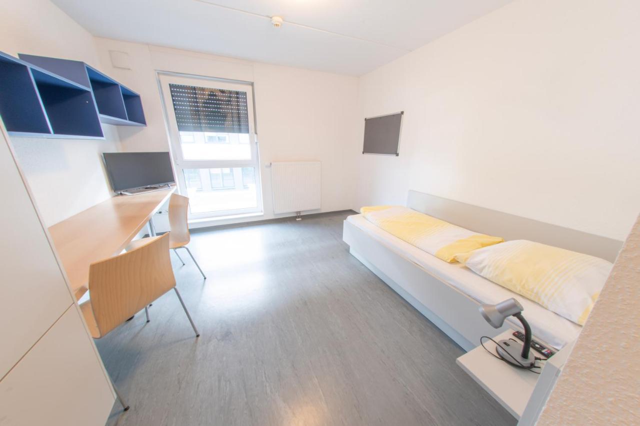 Apartmenthaus Und Monteurzimmer